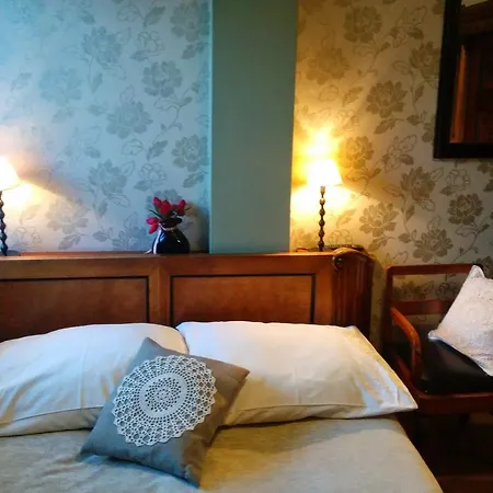 Bed and Breakfast Dom Na Rozcesciu Koniaków Zimmer foto