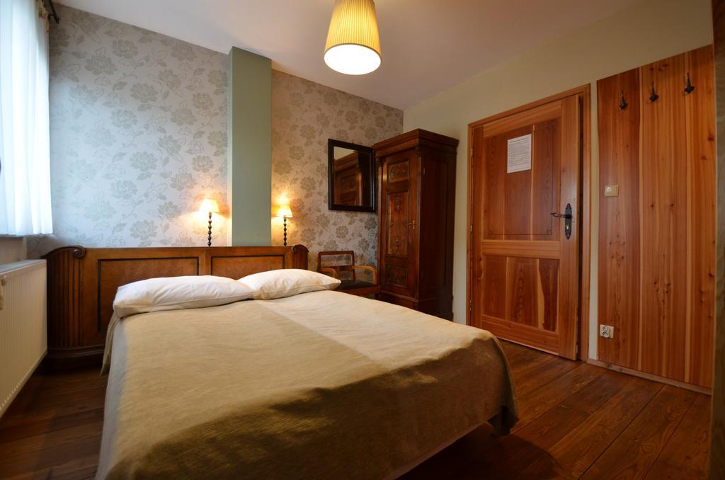 Dom Na Rozcesciu Bed & Breakfast
